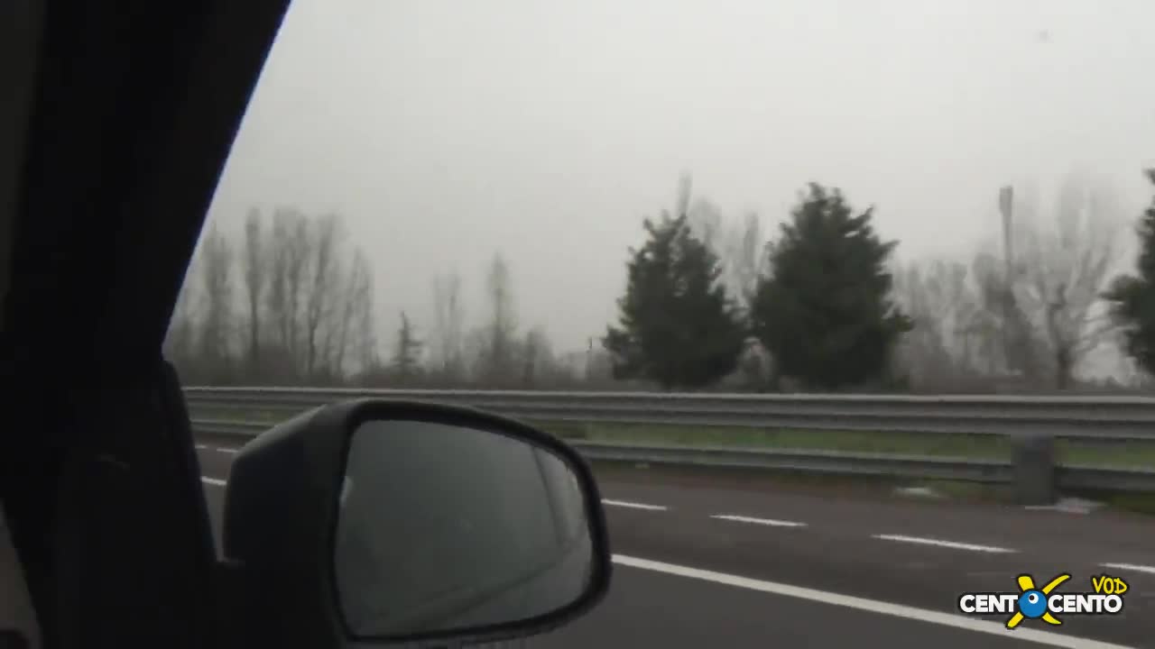 Yılbaşı konseptinde kızı sikiyorlar